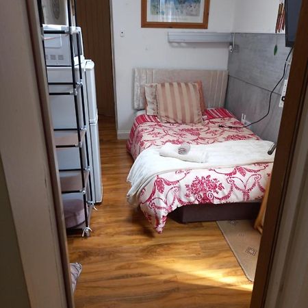 Larchmont Stay Side En Suite With Small Double Bed Leicester Exteriér fotografie